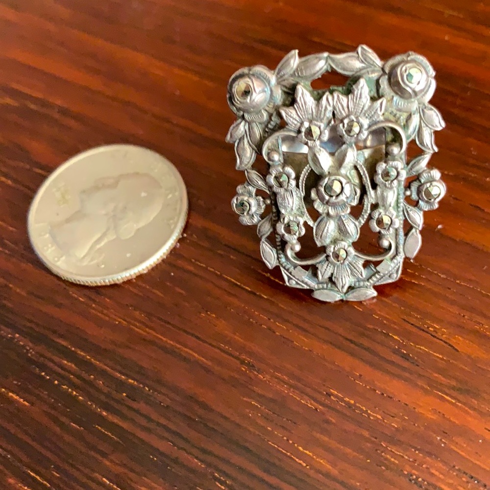 Vintage Marcasite Statement Ring. Highly Detailed - image 5